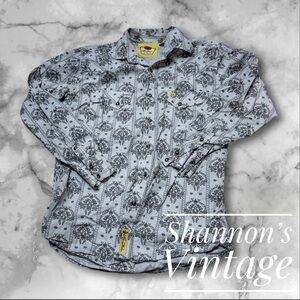 Larry Mahan Men’s Size Small Paisley Pearl Snap Western Shirt A39